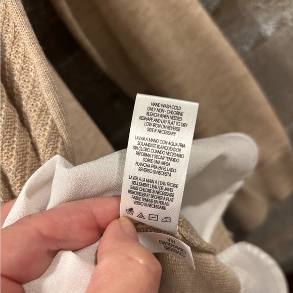 Calvin Klein beige lightweight layered sweater blouse size M - Picture 5 of 8